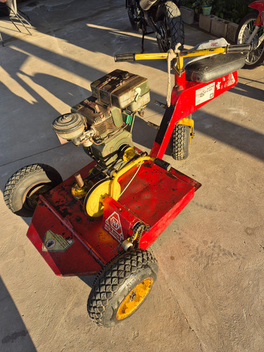 Tractor Corta Pasto Rolan, Motor Villa 8 Hp