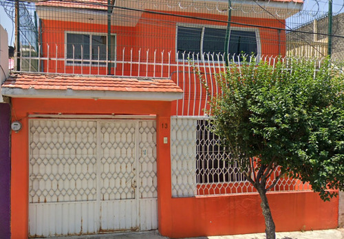 Venta De Casa En Calle Bosque Tecas, Col. Jardines De Morelos, Ecatepec Recuperación Bancaria Laab2