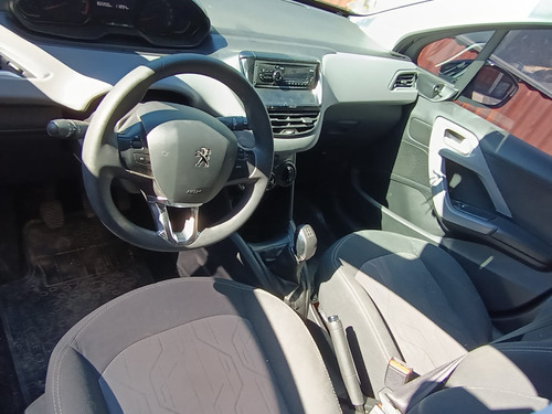 Peugeot 208 1.5 Active