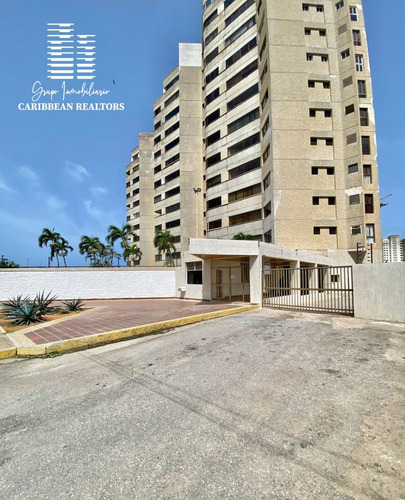 En Venta Penthouse Con Vista Al Mar, Ubicado En Residencias Virgen Del Valle