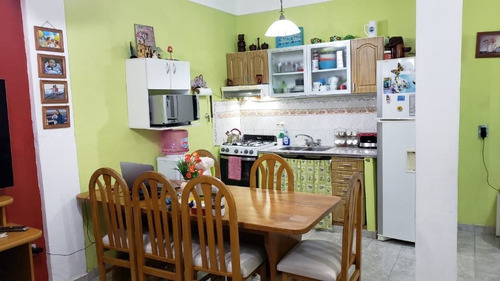 Imagen 2 de 14 de Casa En Venta En La Tablada