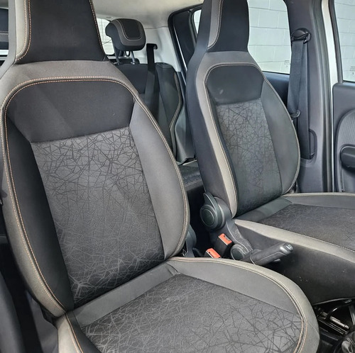 Fiat Mobi 1.0 EVO FLEX TREKKING MANUAL