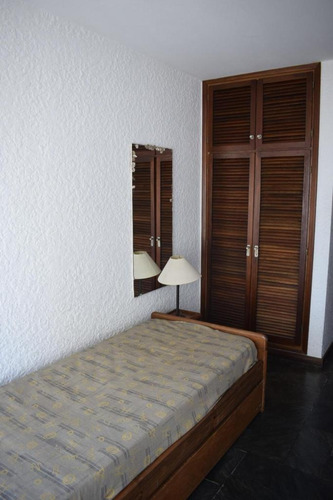 Imagen 8 de 14 de Venta Apartamento Punta Del Este Piso 16 A Metros De Playa