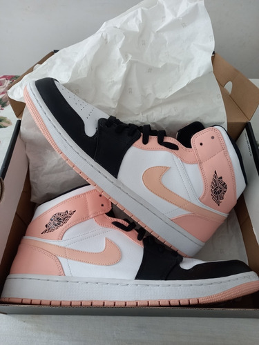 Nike Air Jordan 1 Mid. Modelo  Artic Orange  Originales