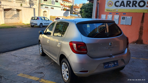 Renault Sandero 1.0 12v Expression Sce 5p
