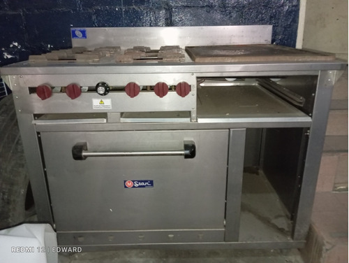 Cocina Industrial De 4 Hornillas, 1 Horno Mstars