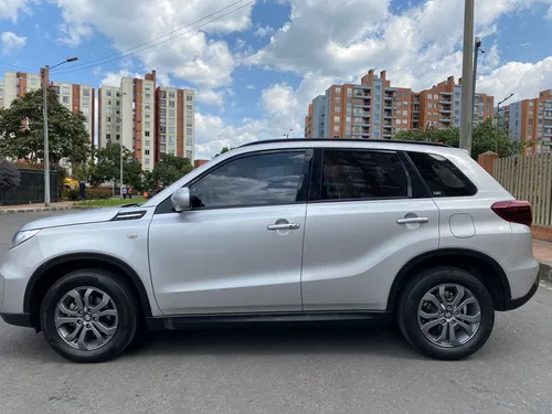 Suzuki Vitara Luve, Modelo 2022, Placa Terminada En 8, No Ti