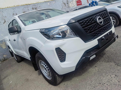 Nissan Frontier 2.5 Se Dc 4X2 Mt