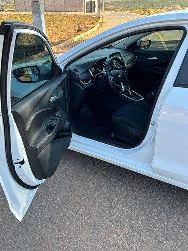 Chevrolet Onix plus Onix 1.0 Plus Turbo At Sedan