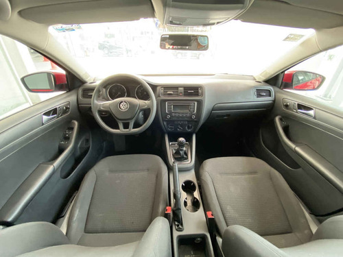 Imagen 11 de 14 de Volkswagen Jetta 2017 4p L4/2.0 Man