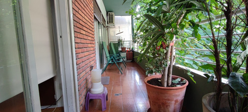 Departamento Semipiso 4 Ambientes Con Dep. Baulera. Guarda Coche. Colegiales