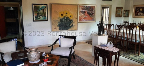Venta De Bello Apartamento, En San Bernardino. Mls 24-18189. Mjs.