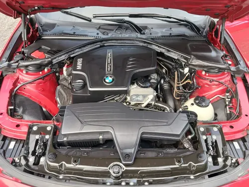 BMW Serie 3 2.0 320i f30 twin power turbo atm con techo y cuero