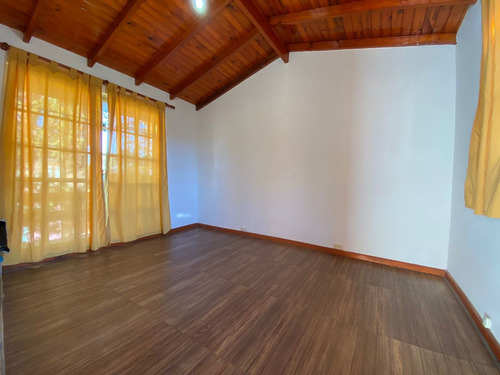 Imagen 9 de 29 de Casa 5 Ambientes Venta Villa Del Parque Terraza