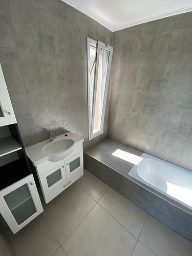 Imagen 13 de 16 de Hermosa Casa A Estrenar En Con Pileta Santa Ines Canning