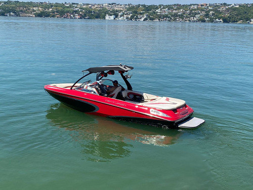 Lancha Centurion Enzo 240 2009 Ideal Para Wakeboard Y Ski