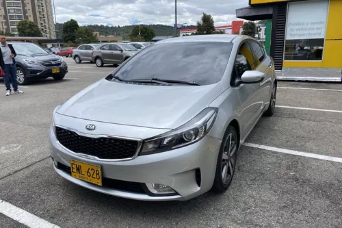 Kia CERATO PRO 1.6 Zenith