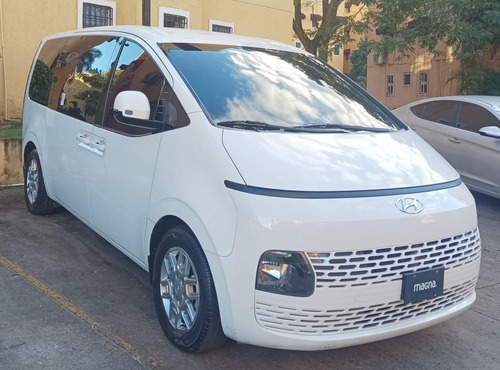 Hyundai Staria 2024