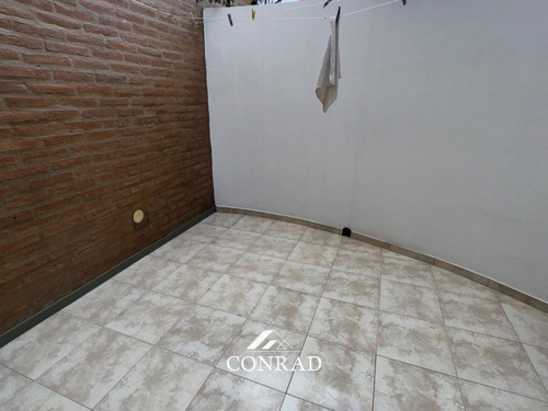 Valle Escondido - Exclusiva Casa En Venta De 4 Dormitorios Con Pileta - Córdoba