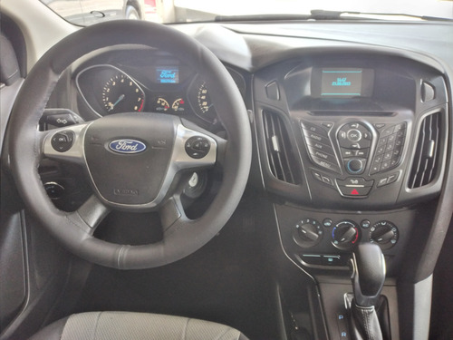 Ford Focus 1.6 S 16V FLEX 4P POWERSHIFT