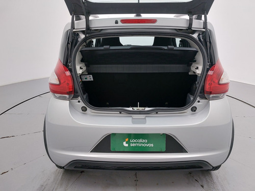 Fiat Mobi 1.0 EVO FLEX TREKKING MANUAL