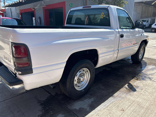 Dodge Ram 1500 Pickup Custom Mt