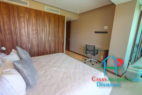 Cad La Isla Emerald F6. Terraza Con Vista A Jardines Y Albercas
