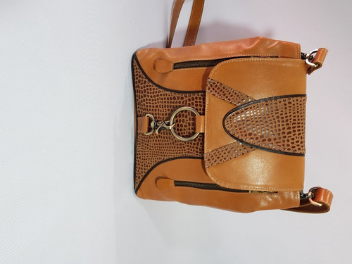 Carteras En Cuero .
