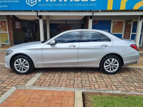 Mercedes Benz C-180 Advantgarde 1.6cc At Aa 4x2
