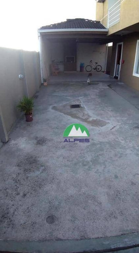 Sobrado Com 3 Dormitórios À Venda, 169 M² Por R$ 698.000,00 - Uberaba - Curitiba/pr - So0920