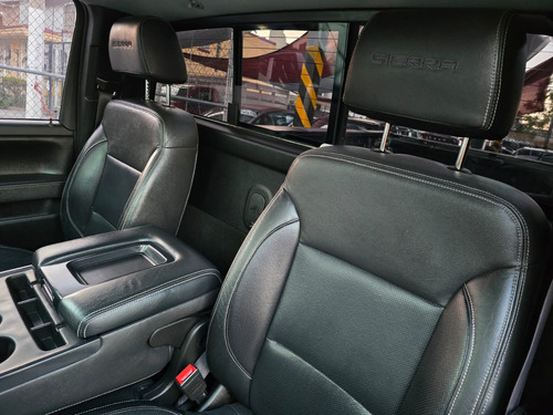 GMC Sierra 5.4 Cabina Regular Sle 4x4 At