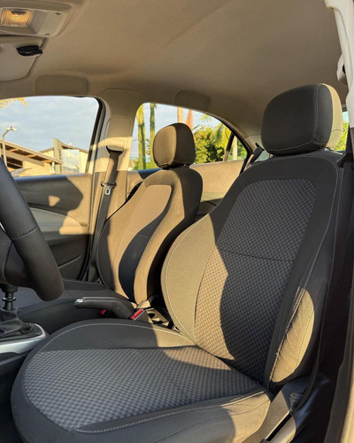 Chevrolet Onix 1.4 Lt 5p