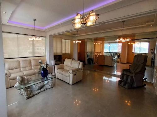 Pent-house En Venta Los Rosales, Av. Roosevelt