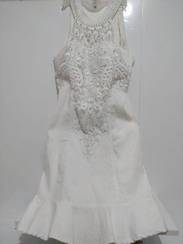 Imagem 1 de 2 de Vestido Manga Regata Rendado Branco