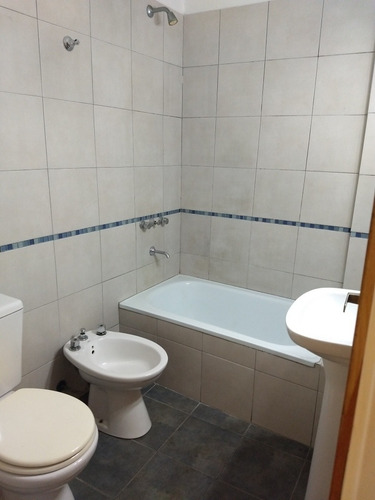 Imagen 5 de 12 de Nuevo Valor!!! Vende 2amb + Entrepiso
