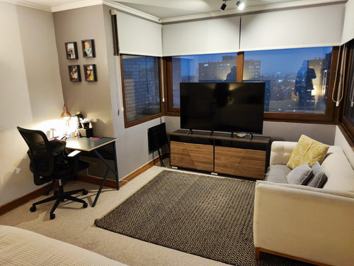 Vista Insuperable A Santiago / 4d +3b + E + B / Piso 7