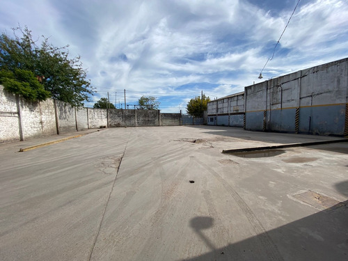 Imagen 2 de 22 de Excelente Galpon A La Venta En José C. Paz