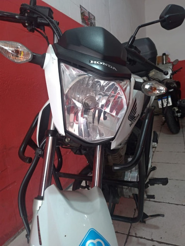 Imagem 4 de 10 de Honda Cg Fan 160, Ano 2018, Apenas 18794 Km Rodados!