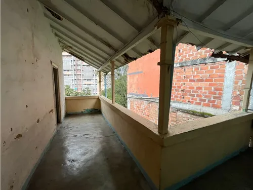Casa Lote En Envigado Con Potencial Para Inversión