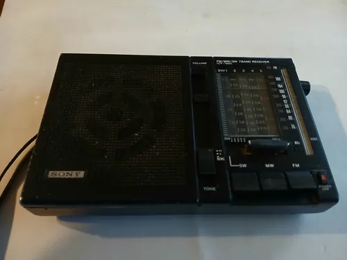 comprar Radio Sony 7 Bandas Funcionando(leer Descripción Completa)