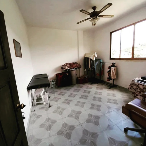 Imagen 13 de 18 de Casa En Venta En La Morita- San Antonio De Los Altos.
