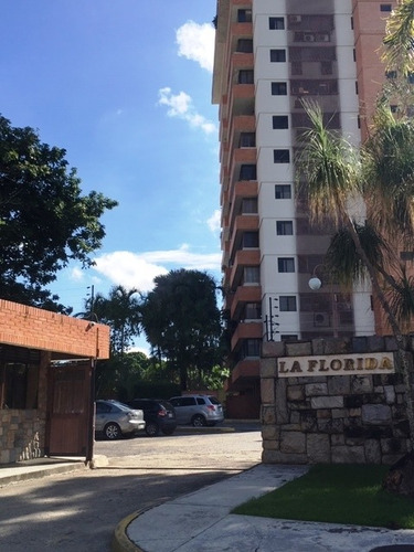 Imagen 1 de 14 de Apto. De 4 Habitaciones, Estudio, 4 Baños 2 Puestos De Estac