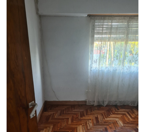 Casa 2 Plantas Con Pileta Y Parrilla A 100 Mts Autopista