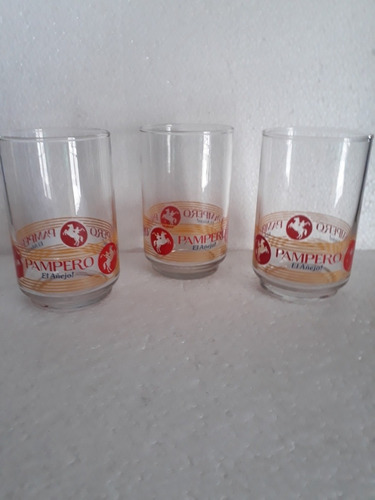 03 Vasos De Ron  Pampero 