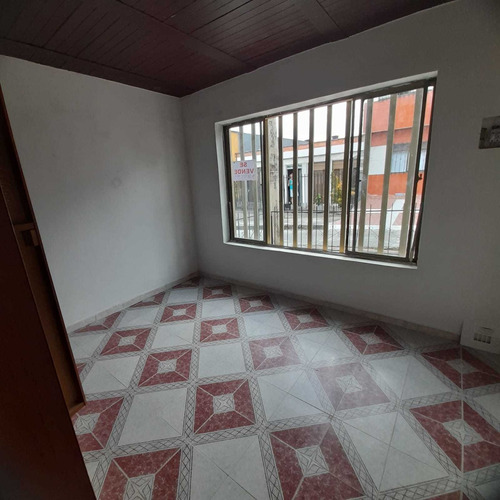 Imagen 3 de 7 de Venta Casa Esquinera Sector Barrio Recreo