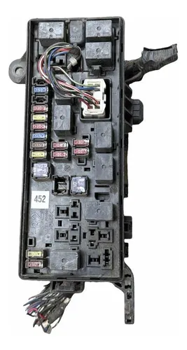 Fusilera De Mitsubishi L200 Sin Tapa No Es Nueva 2006