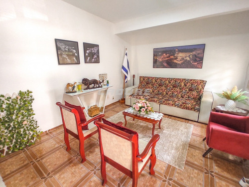 Imagem 5 de 28 de Ampla Casa Residencial Localizada No Bairro Garcia. - 3052093v