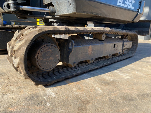Imagem 15 de 15 de Mini Escavadeira Volvo Ec35c Ano 2011