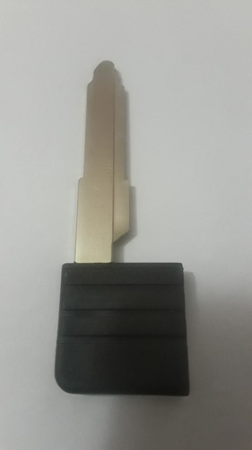 Llave Inserto Tarjeta Control Mazda 6 Con Chip Incluido