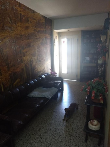 Imagen 3 de 13 de Casa - Gregorio De Laferrere